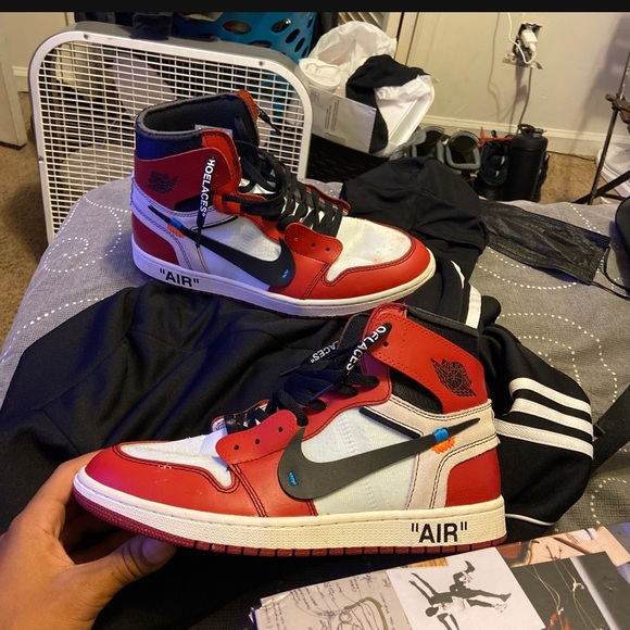 Athletic_Shoes